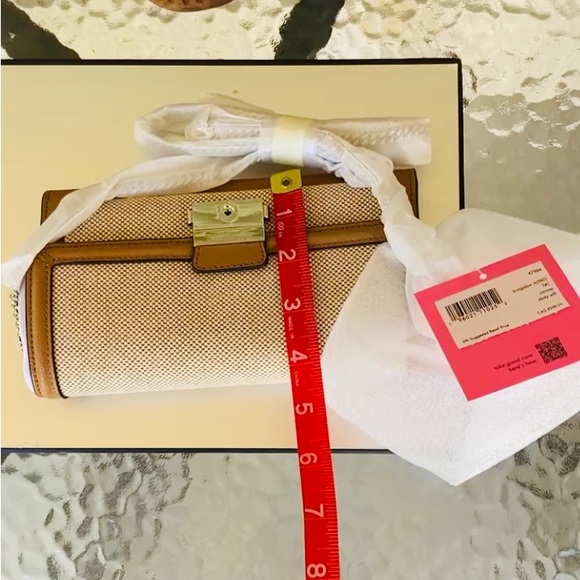 Kate Spade Voyage Canvas Crossbody Wallet NWT - Picture 14 of 14